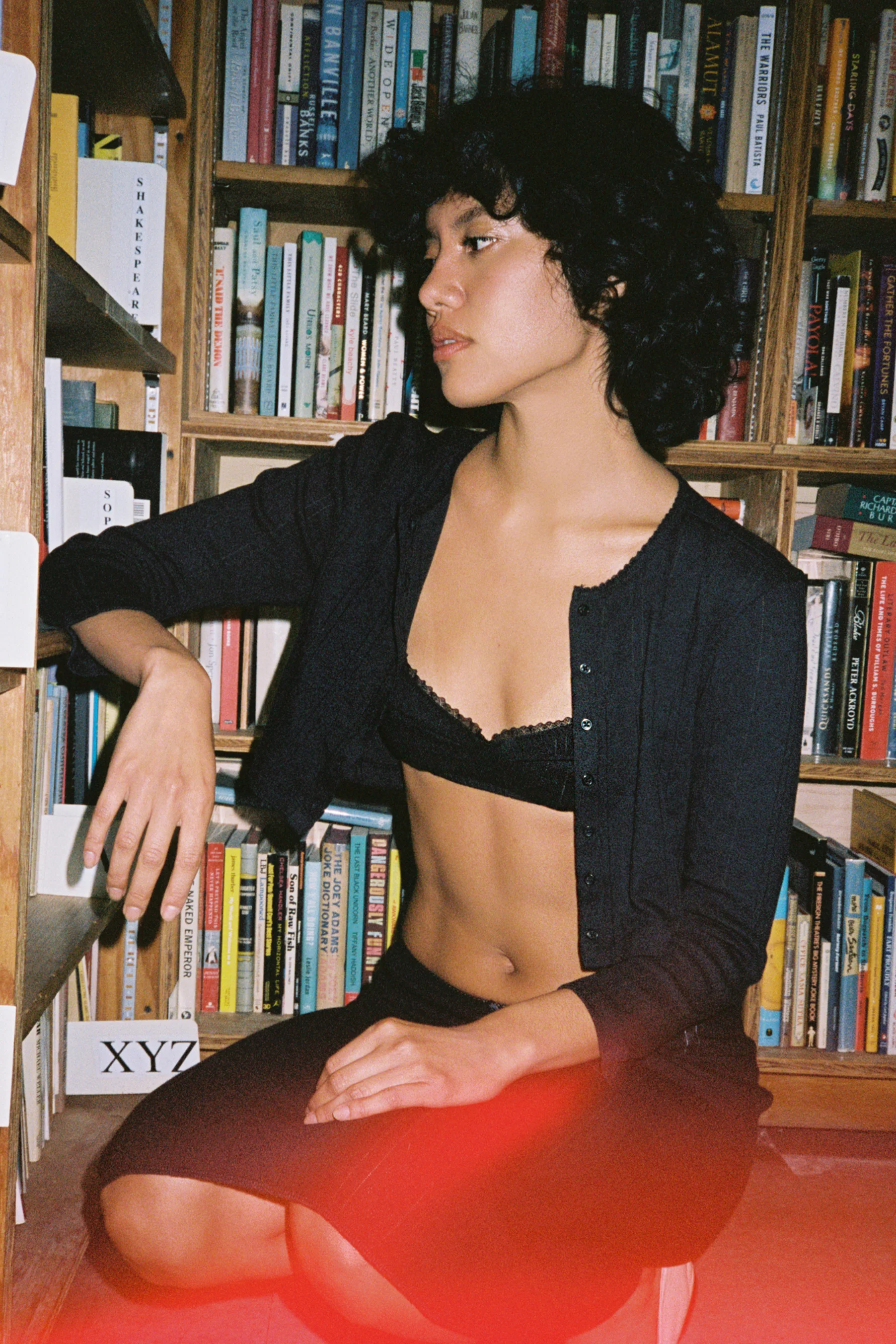 The Balconette Black - Image 7