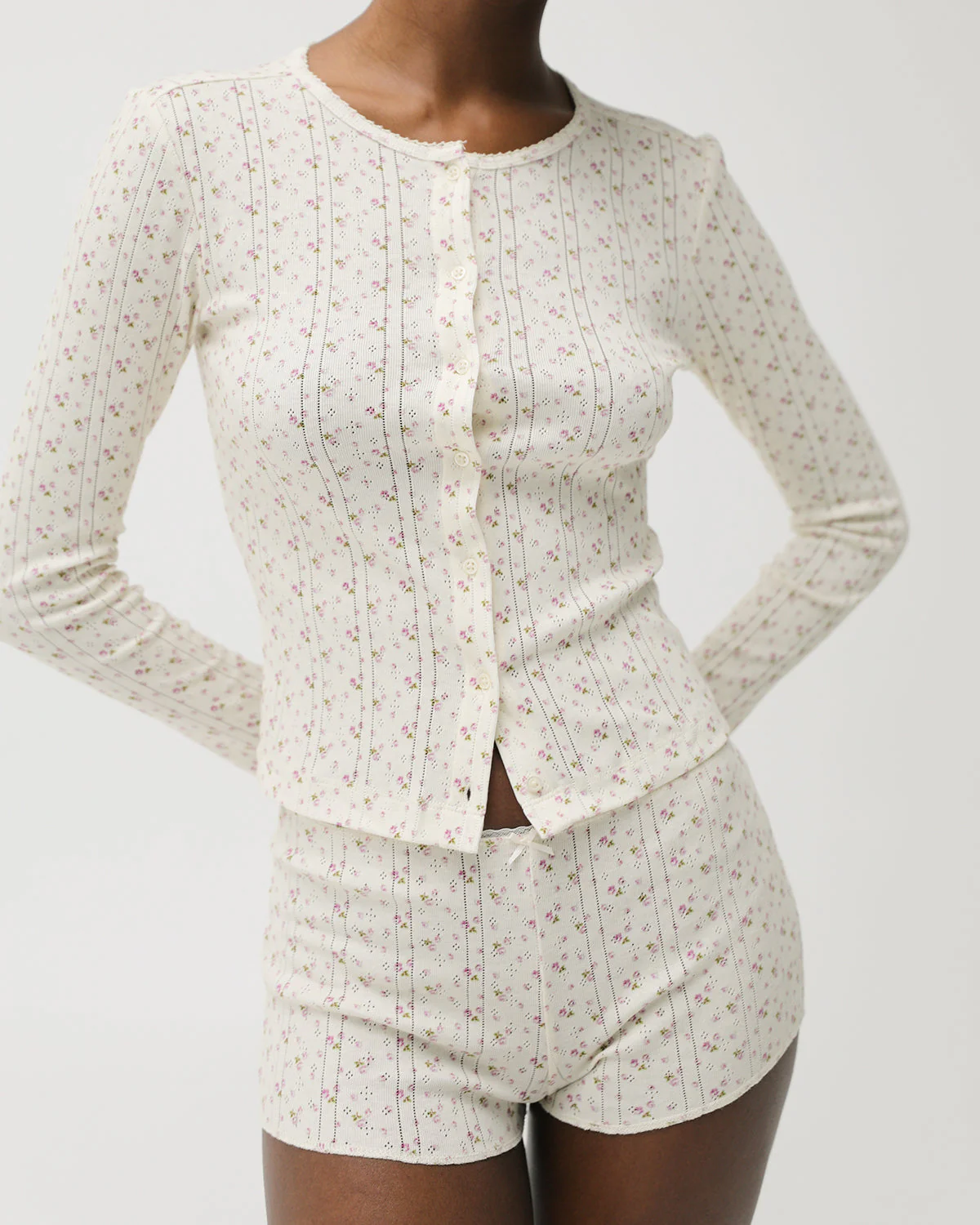 The Cardigan English Rose - Image 4