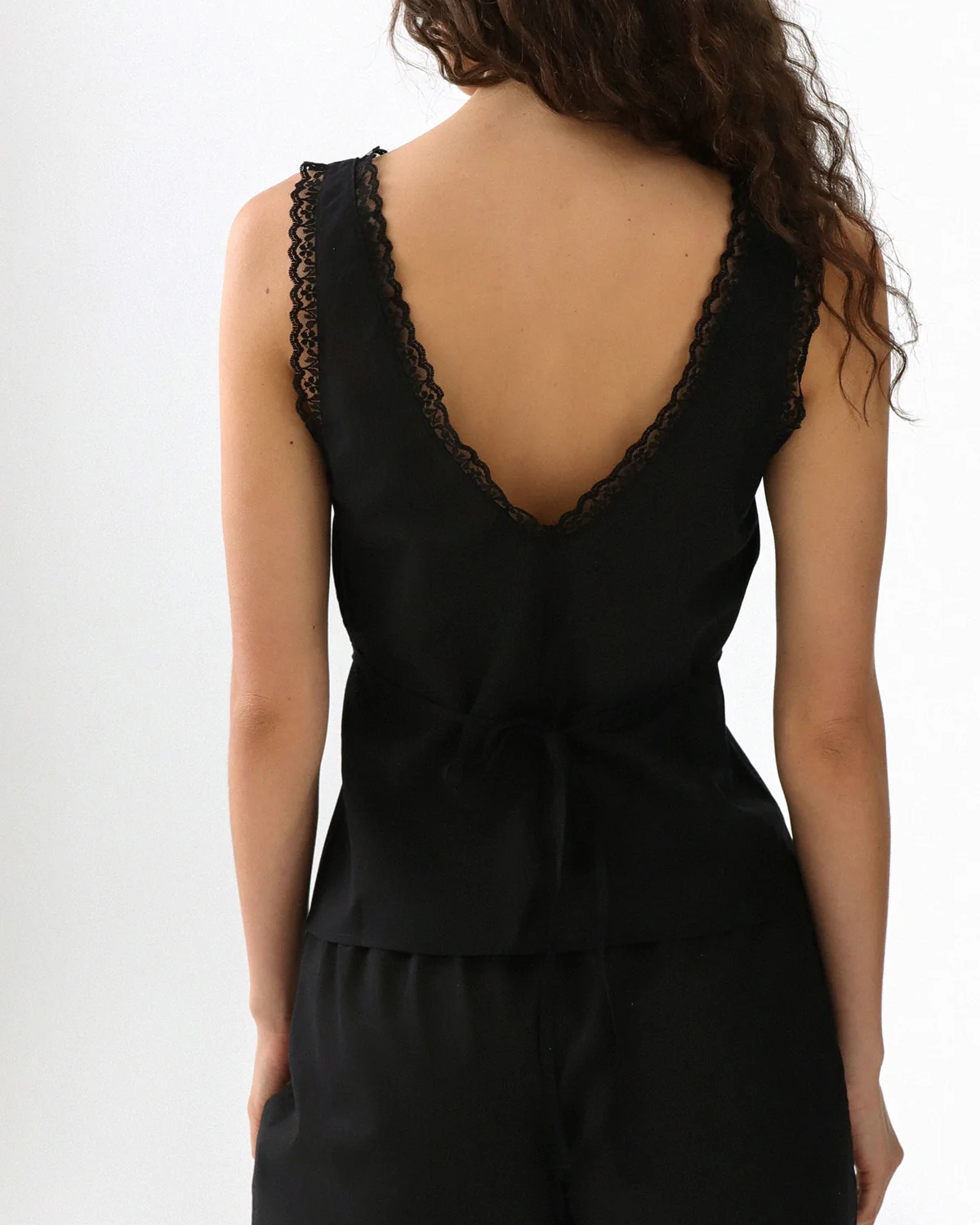The Iris Tank 2-Pack: Cotton Voile Black & White - Image 3